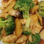 Best Hunan Chicken Dinner in Frederick, MD